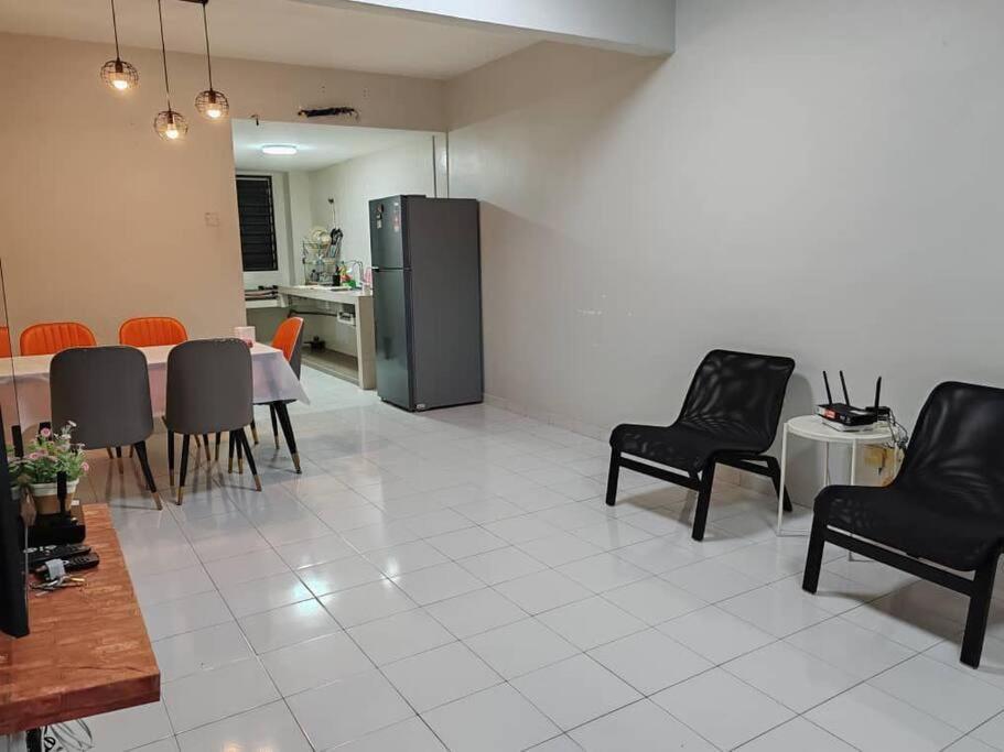 Monkey Canopy Sg Long Cosyhome 3R3B 8-10Pax Kajang Exterior foto